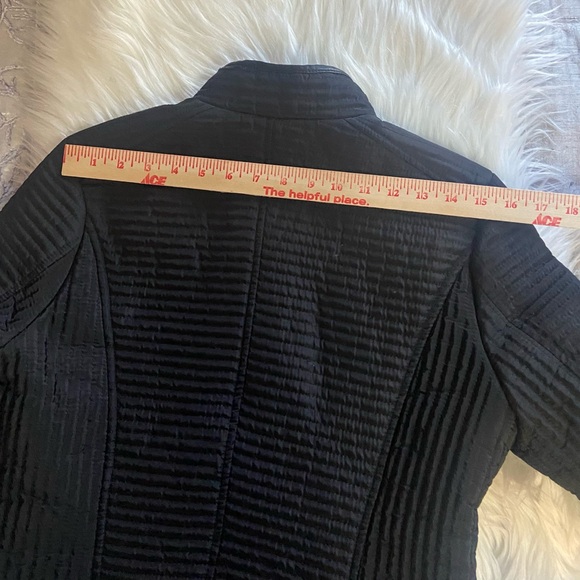 Tribal Women's Sz M Black Quilted Jacket with faux leather accents - Picture 11 of 11